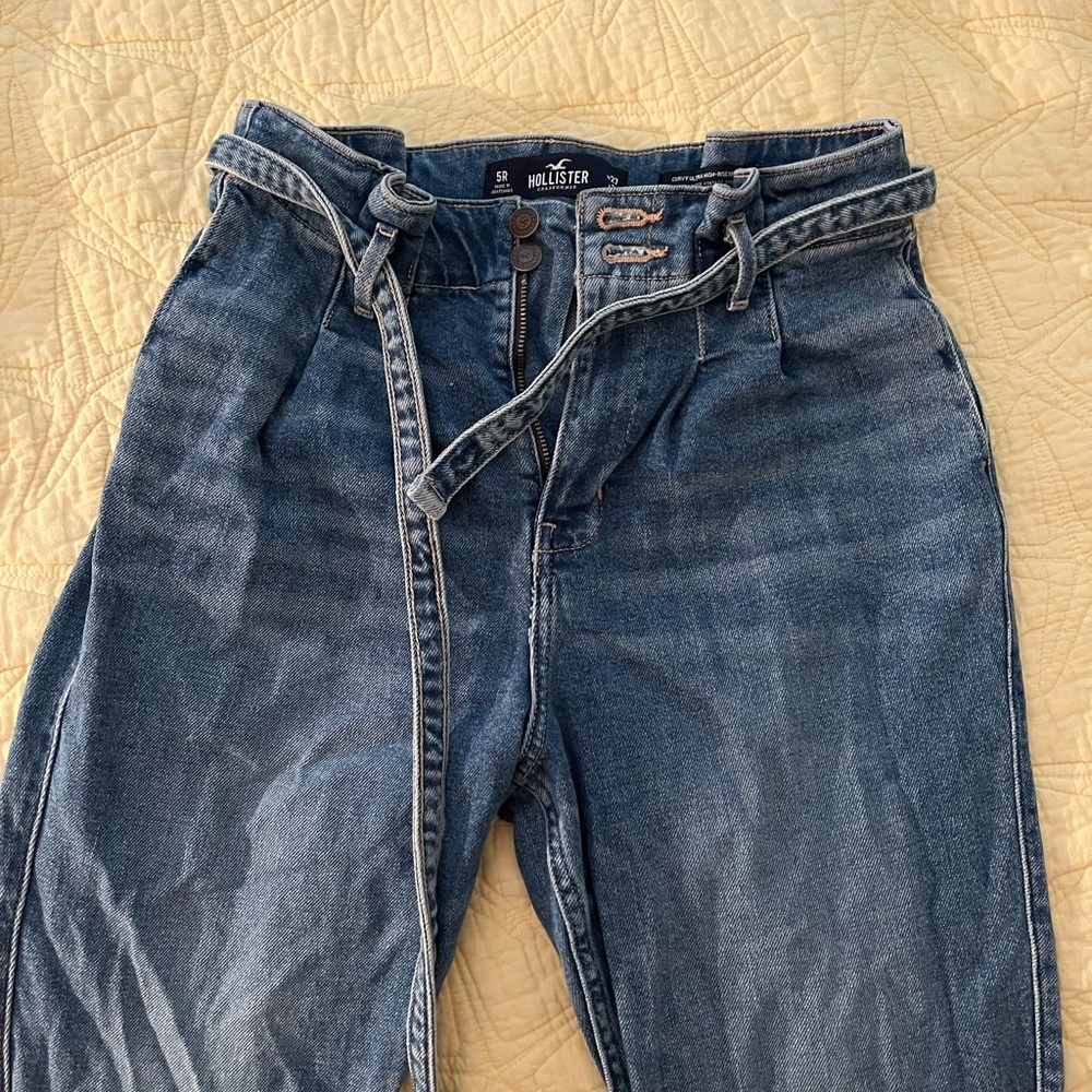 Hollister Mom Jeans